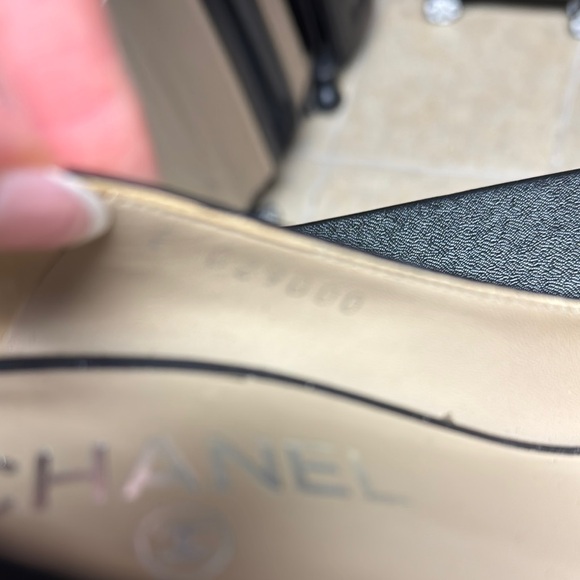 Chanel Black Women's Shoes - Picture 6 of 7